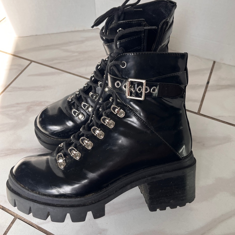 Jeffrey Campbell "Czech" Platform Combat Boots. PRE OWNED SIZE 9M - Picture 7 of 12